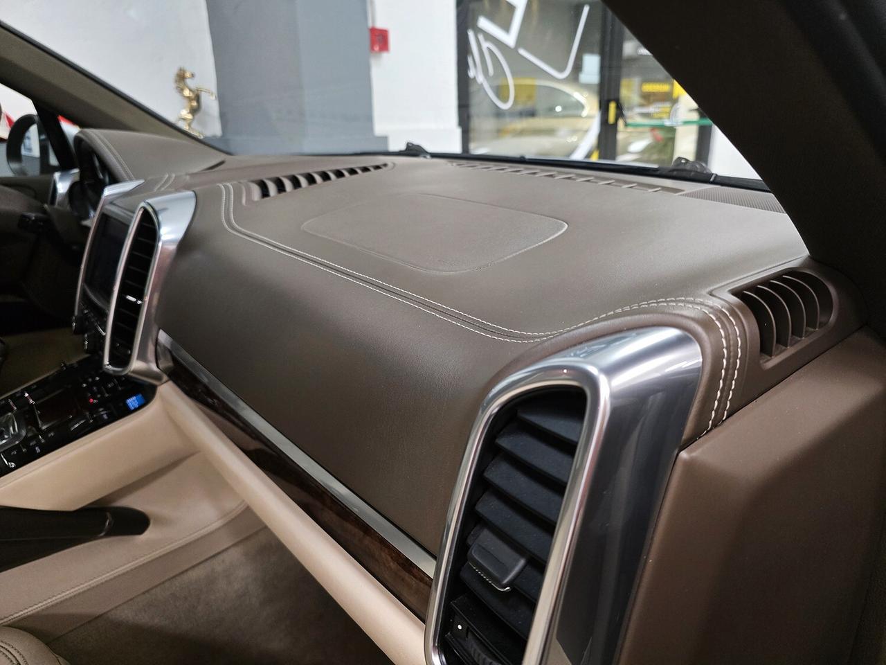 Porsche Cayenne 3.0 V6 TDI TIPTRONIC_SERVICE BOOK_NO SUPERBOLLO!