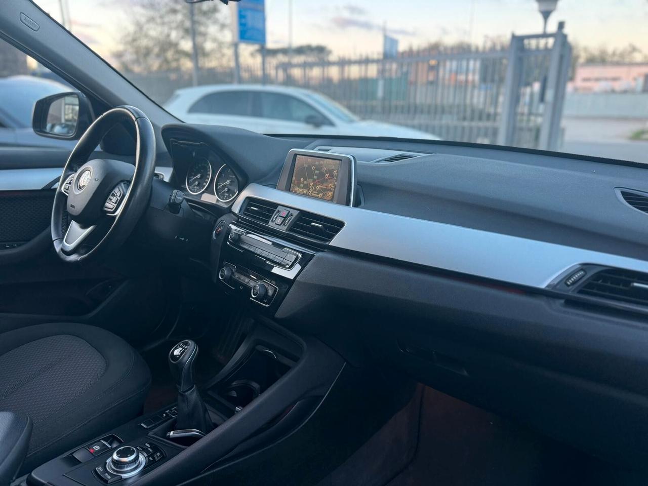 Bmw X1 sDrive18d xLine