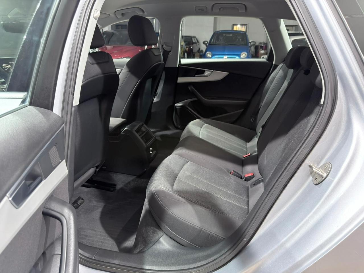 AUDI A4 AVANT 2.0TDI 150cv MANUALE 2016 GANCIO