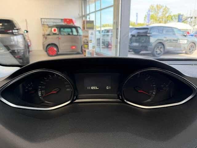Peugeot 308 BlueHDi 130 S&S SW Allure