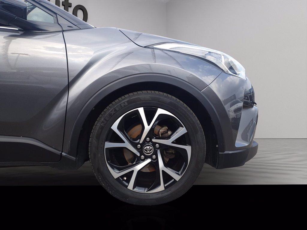 TOYOTA C-hr 1.8h style 2wd e-cvt del 2017