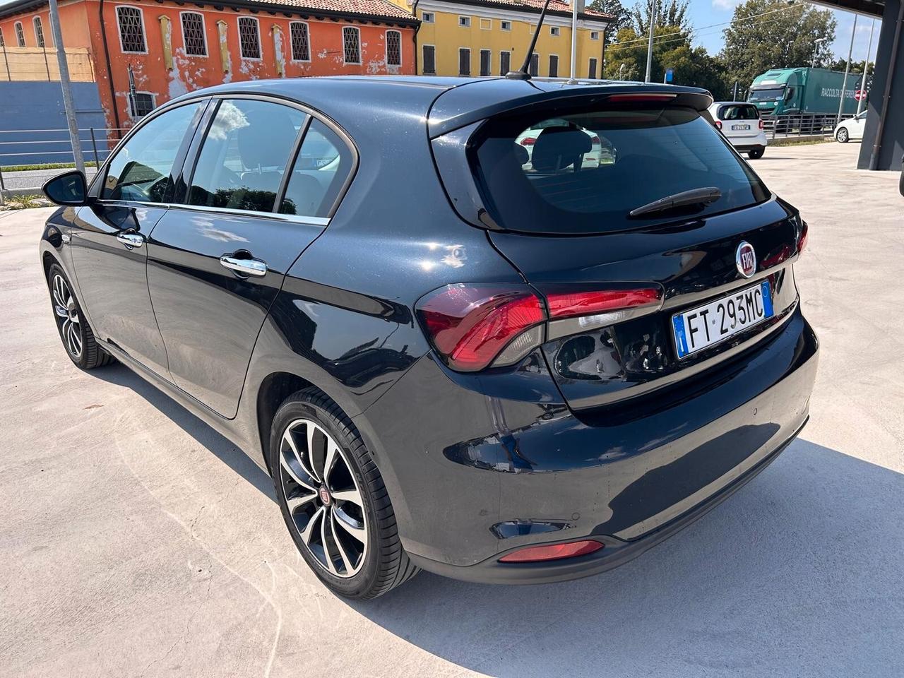 Fiat Tipo 1.4 T-Jet 120CV 5 porte Lounge