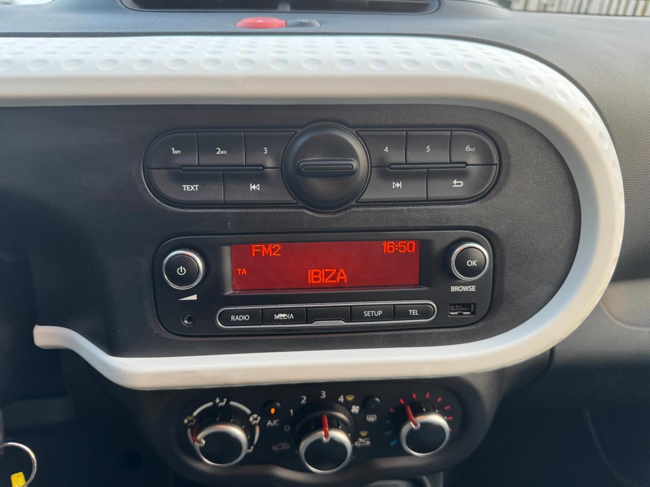 Renault Twingo SCe 73CV Intens 2020