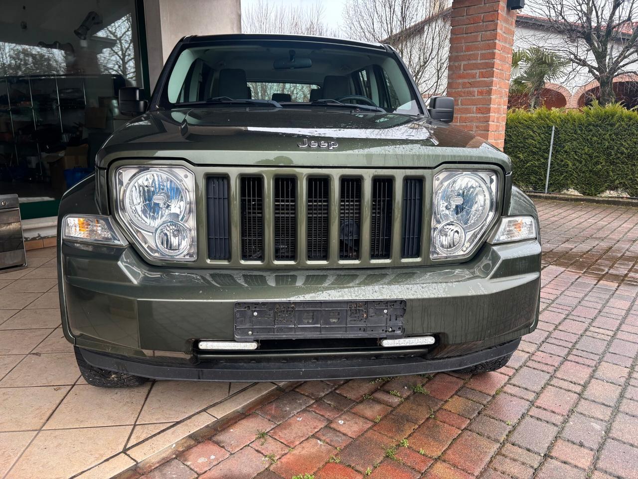 Jeep Cherokee 2.8 CRD DPF Sport