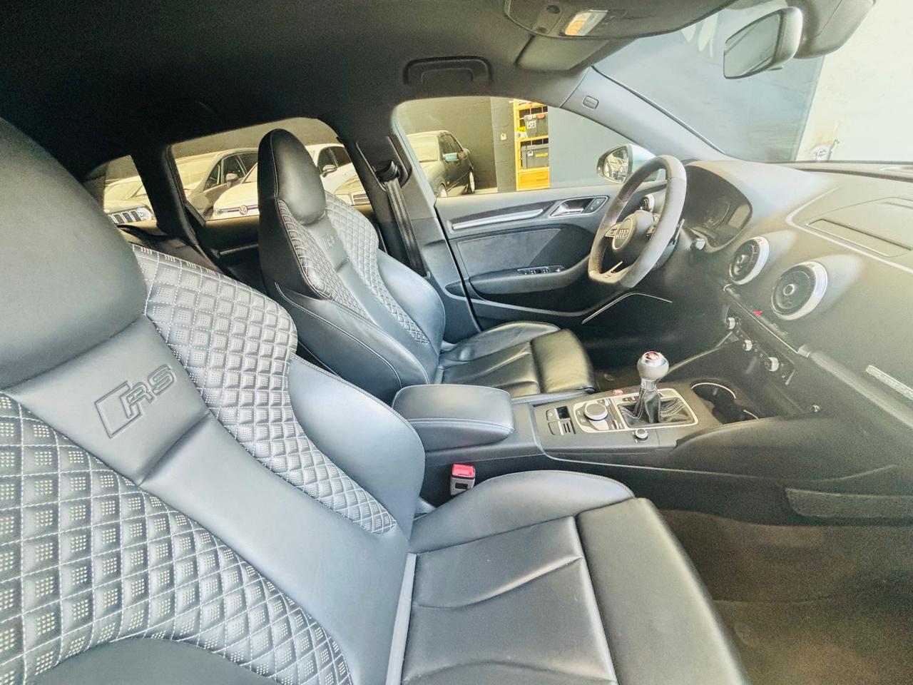 Audi A3 RS 3 Sedan 2.5 TFSI quattro S tronic