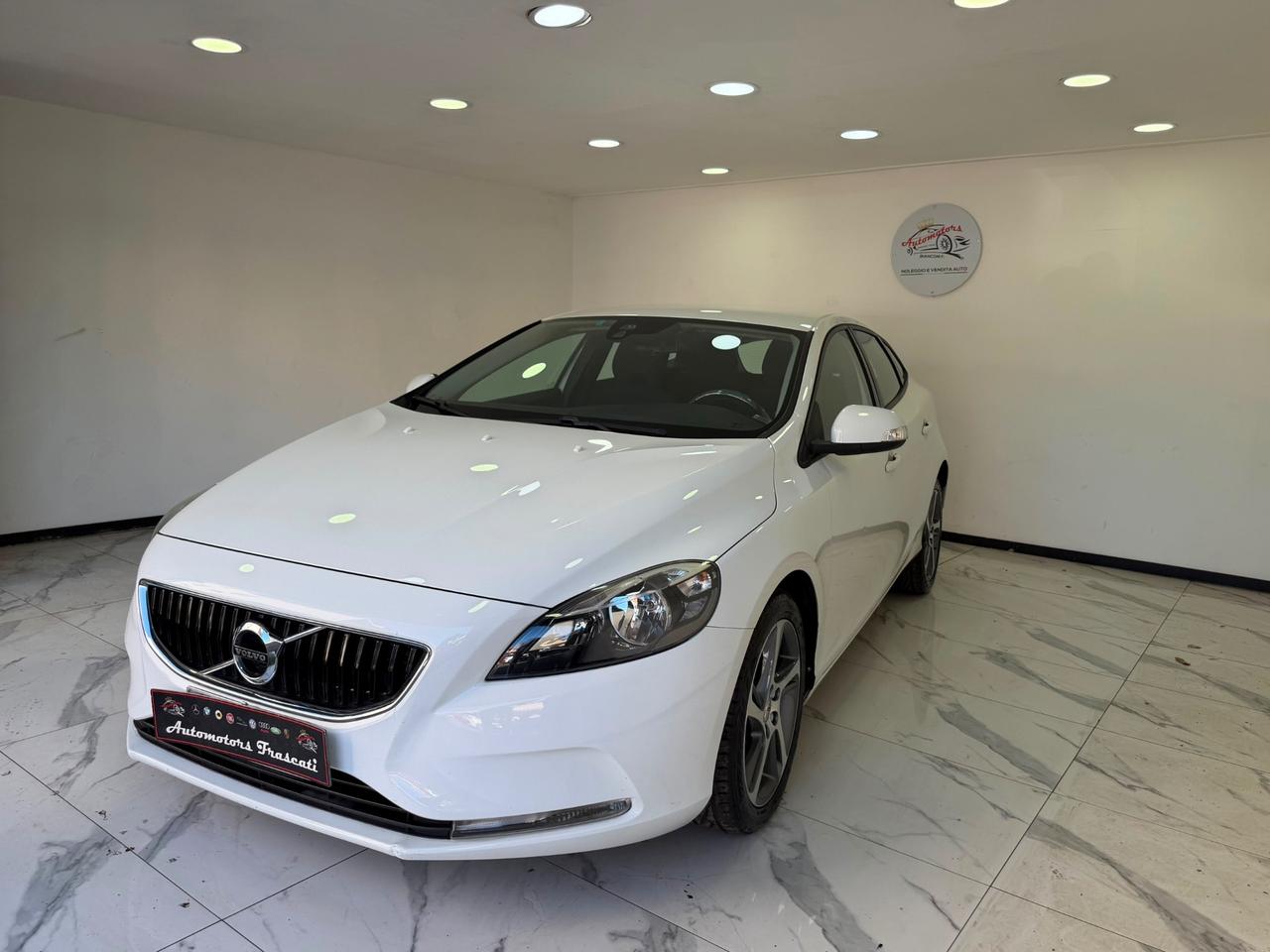 Volvo V40 D2 2.0 TDI 120 CV -UNIPRO-GARANTITA -2018
