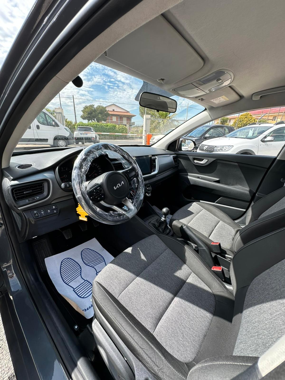 Kia Stonic 1.2 DPI Urban
