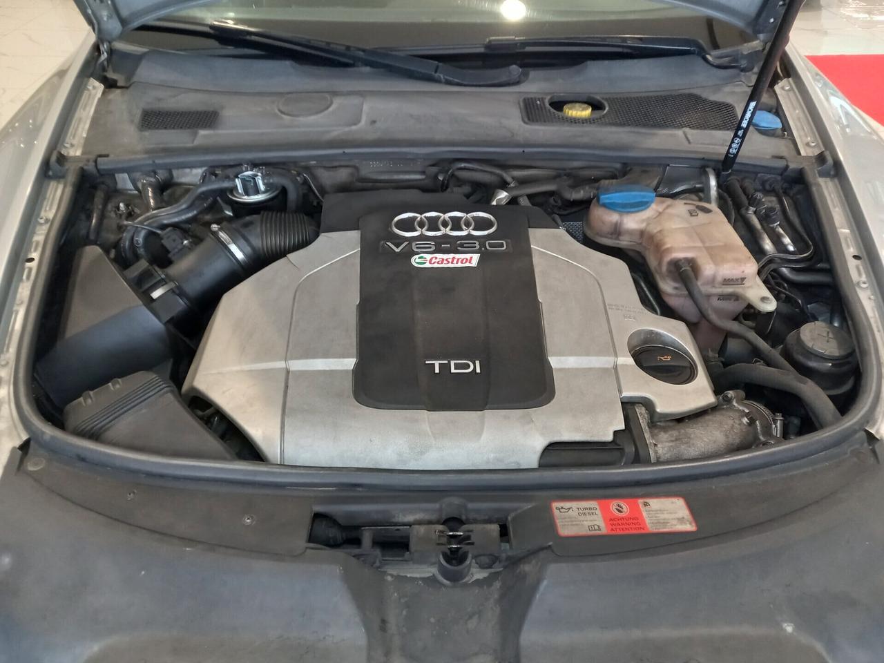 Audi A6 3.0 V6 TDI quattro UNICO PROP