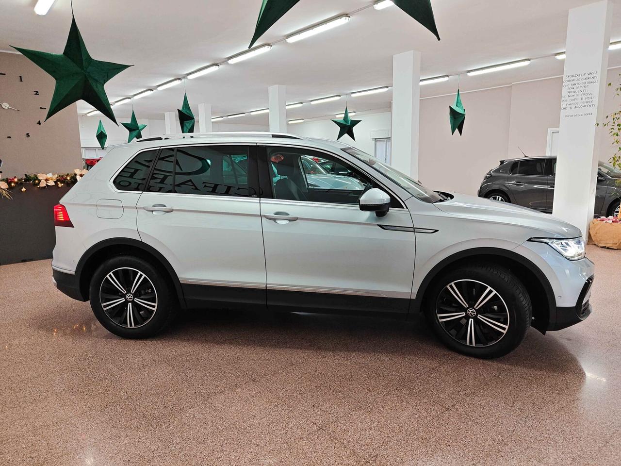 Volkswagen Tiguan 2.0 TDI 150 CV SCR DSG Elegance