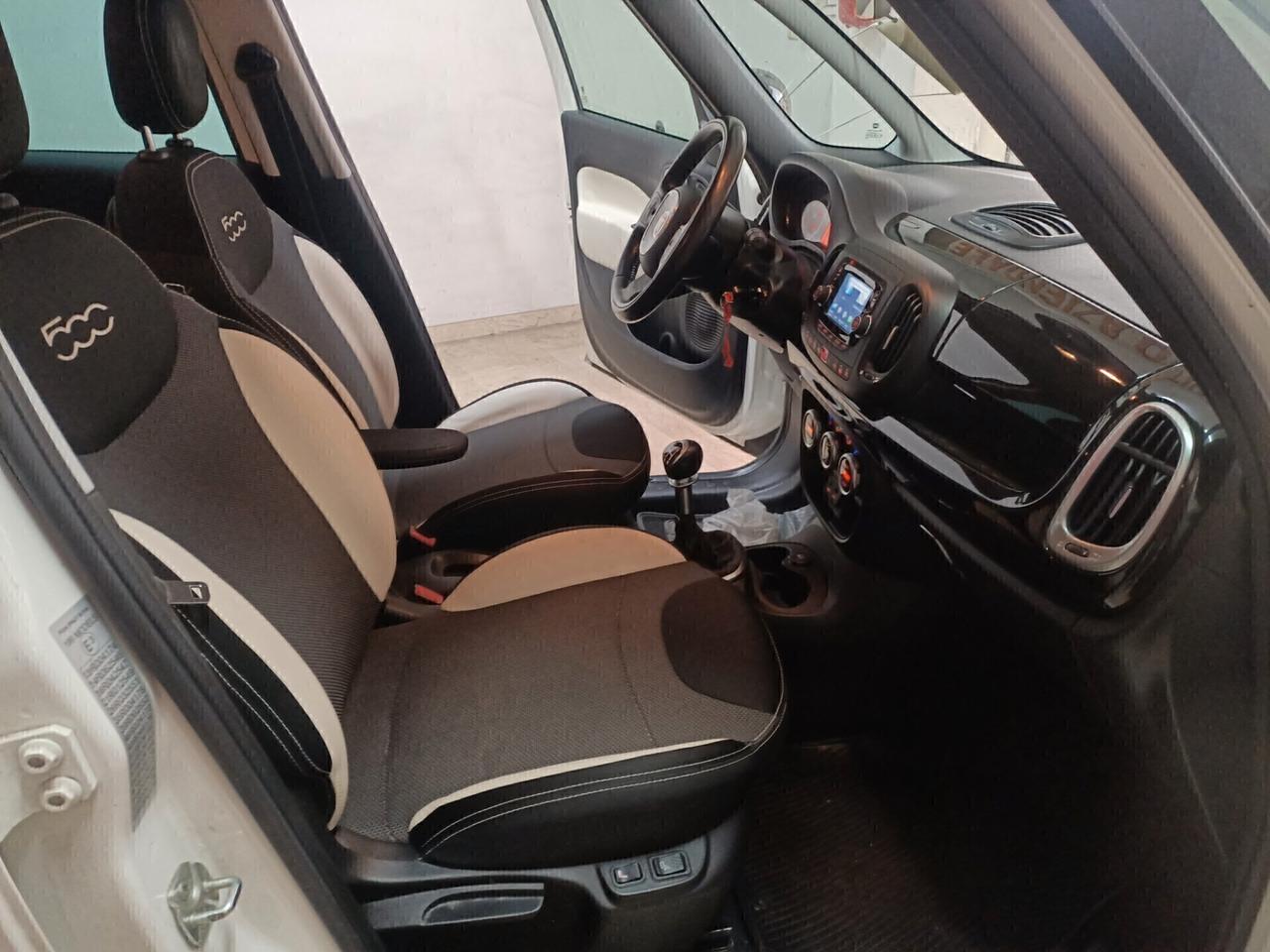 Fiat 500L 1.6 MJT 120CV Trekking navigatore grande trazione disinseribilePARI AL NUOVO 2016