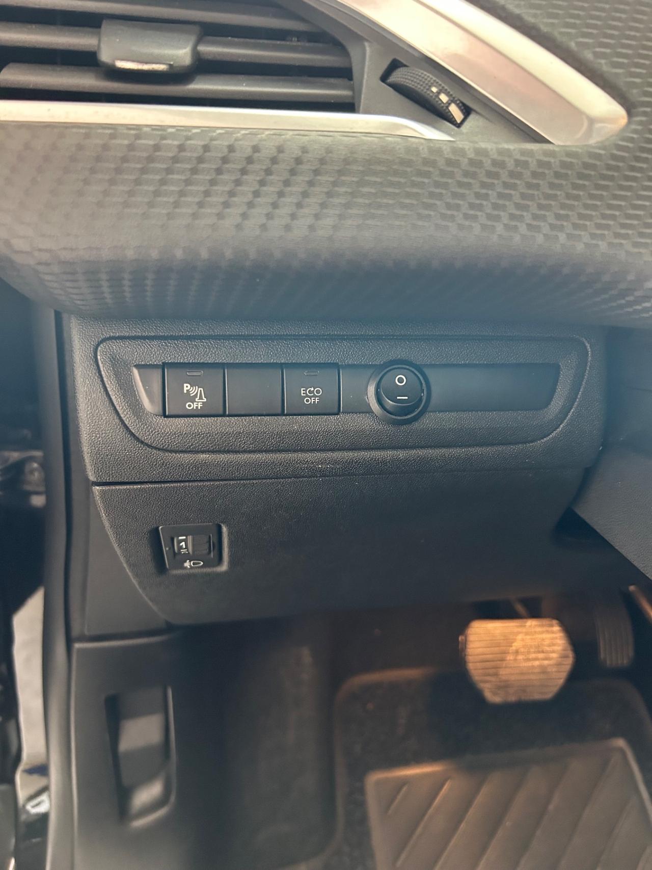Peugeot 2008 PureTech Turbo 110 S&S Allure