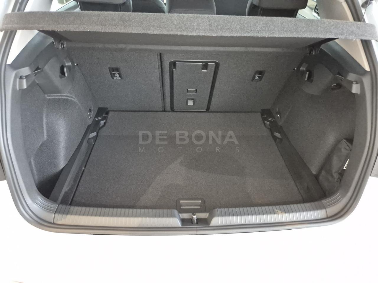 Volkswagen Golf 1.5 etsi life 115cv dsg