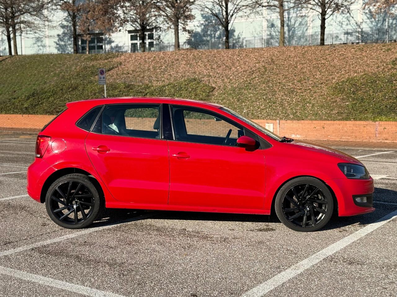 Volkswagen Polo 1.6 TDI 75cv OK NEOPATENTATI