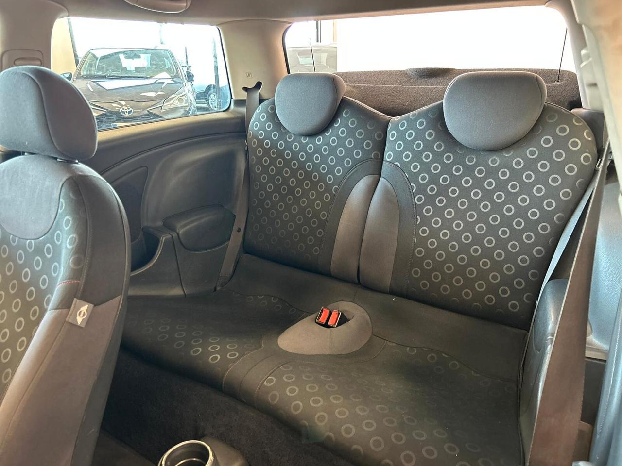 Mini Mini 1.4 tdi One D Seven