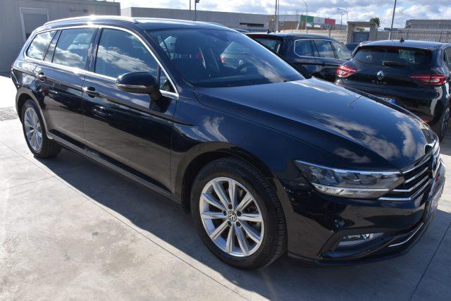 VOLKSWAGEN Passat Variant 1.6 TDI SCR DSG Business BMT