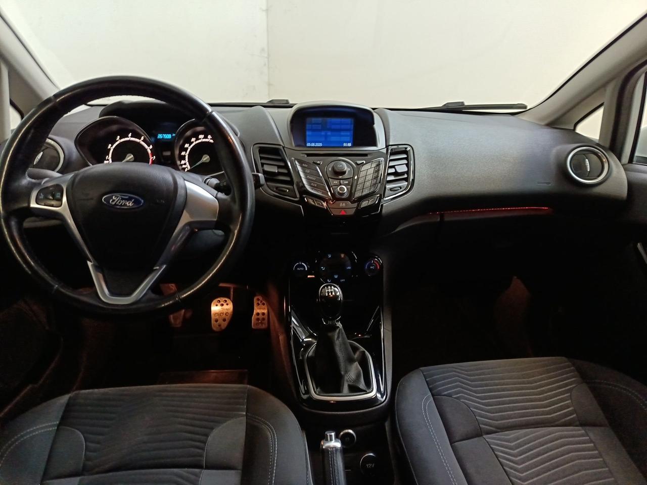 FORD Fiesta 6ª serie - Fiesta 1.4 5p. Bz.- GPL Titanium