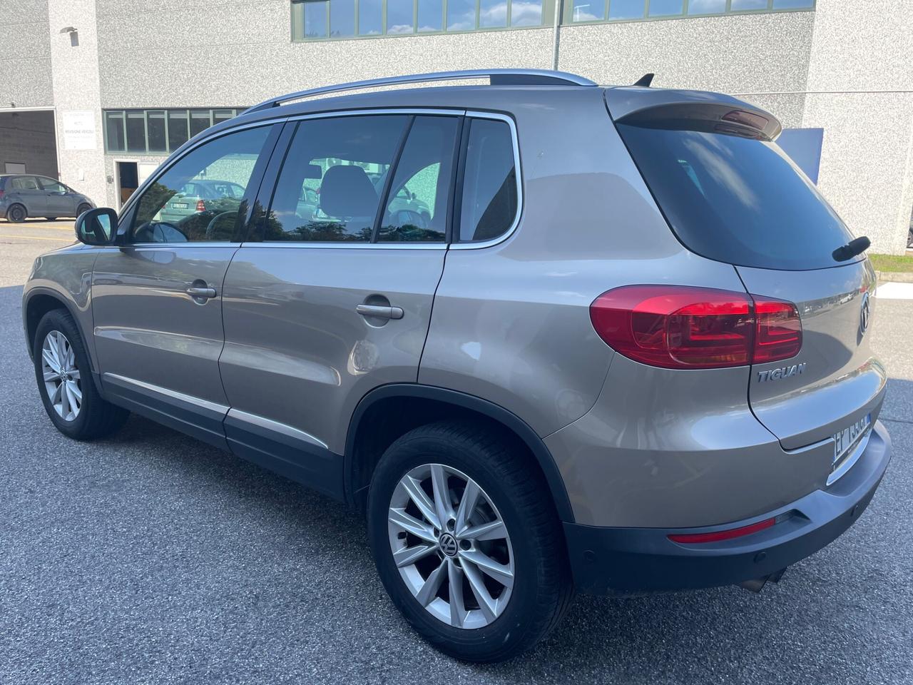 Volkswagen Tiguan 2.0 TDI 110 CV *Navi*Neopatentati**Solo 77000km*