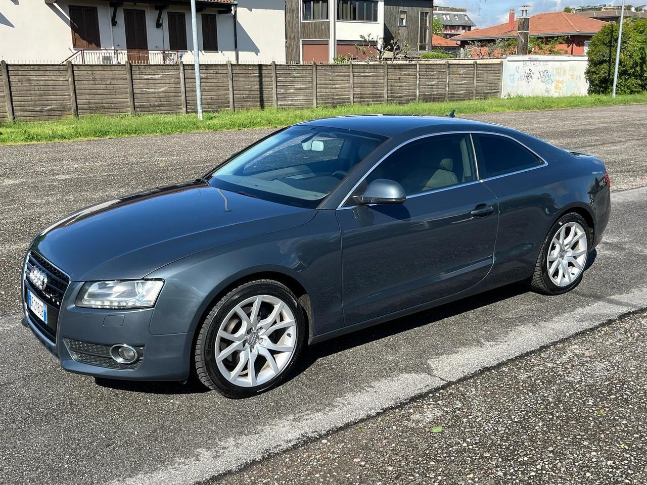 Audi A5 3.0 V6 TDI 240cv quattro Ambition Manuale
