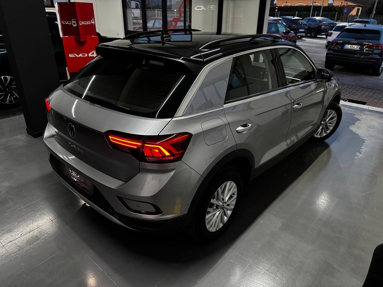 VOLKSWAGEN T-ROC 2.0 TDI 150 CV LIFE - 2022