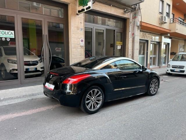 Peugeot RCZ 2.0 HDi 163CV Black Yearling