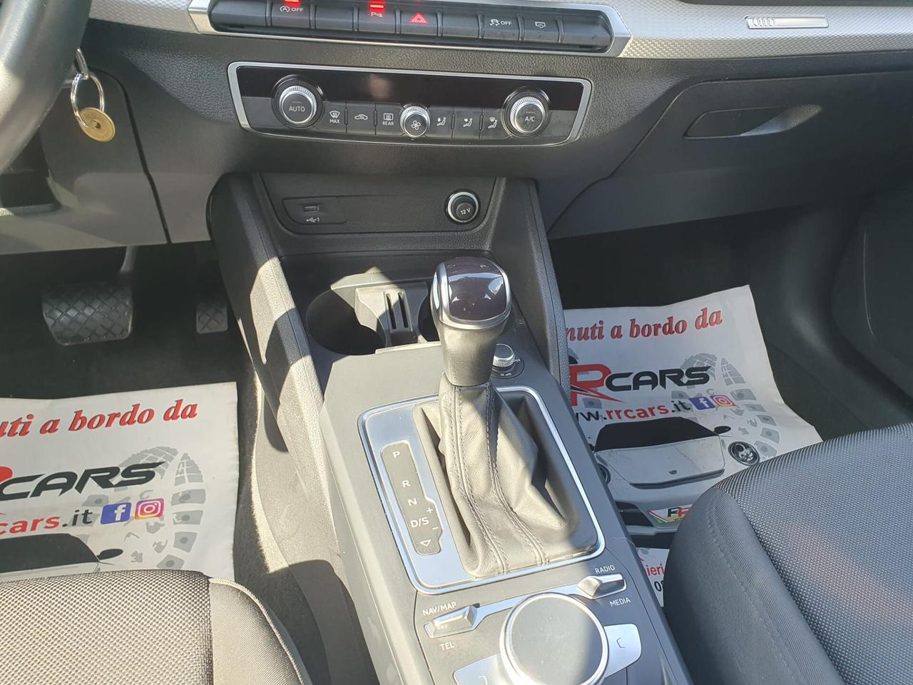 Audi Q2 30 TDI S tronic Business