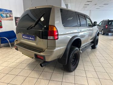 MITSUBISHI Pajero Sport Pajero Sport 3.0i V6 24...