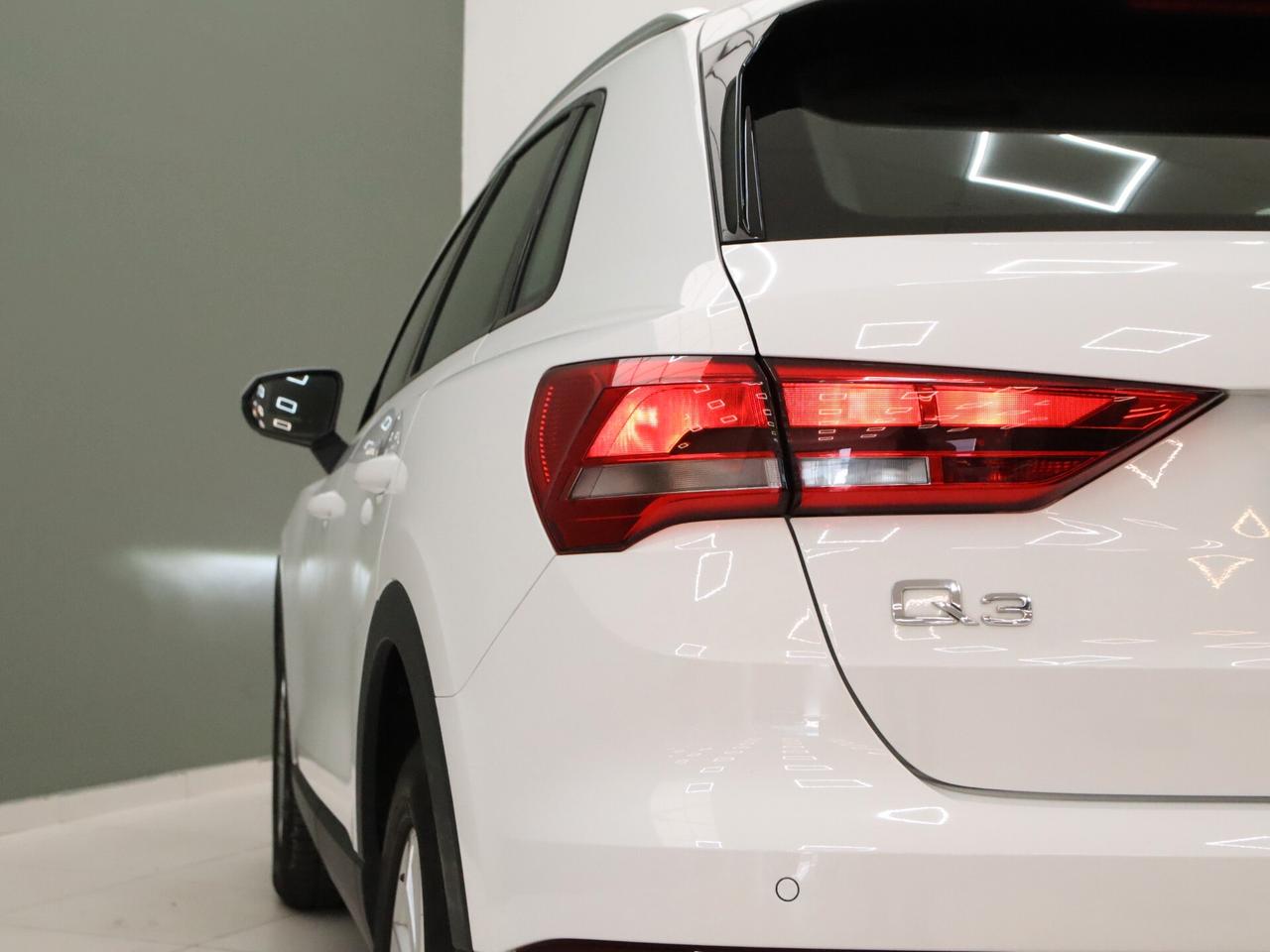 Audi Q3 II 2022 35 2.0 tdi Business Advanced quattro s-tronic IVA ESPOSTA