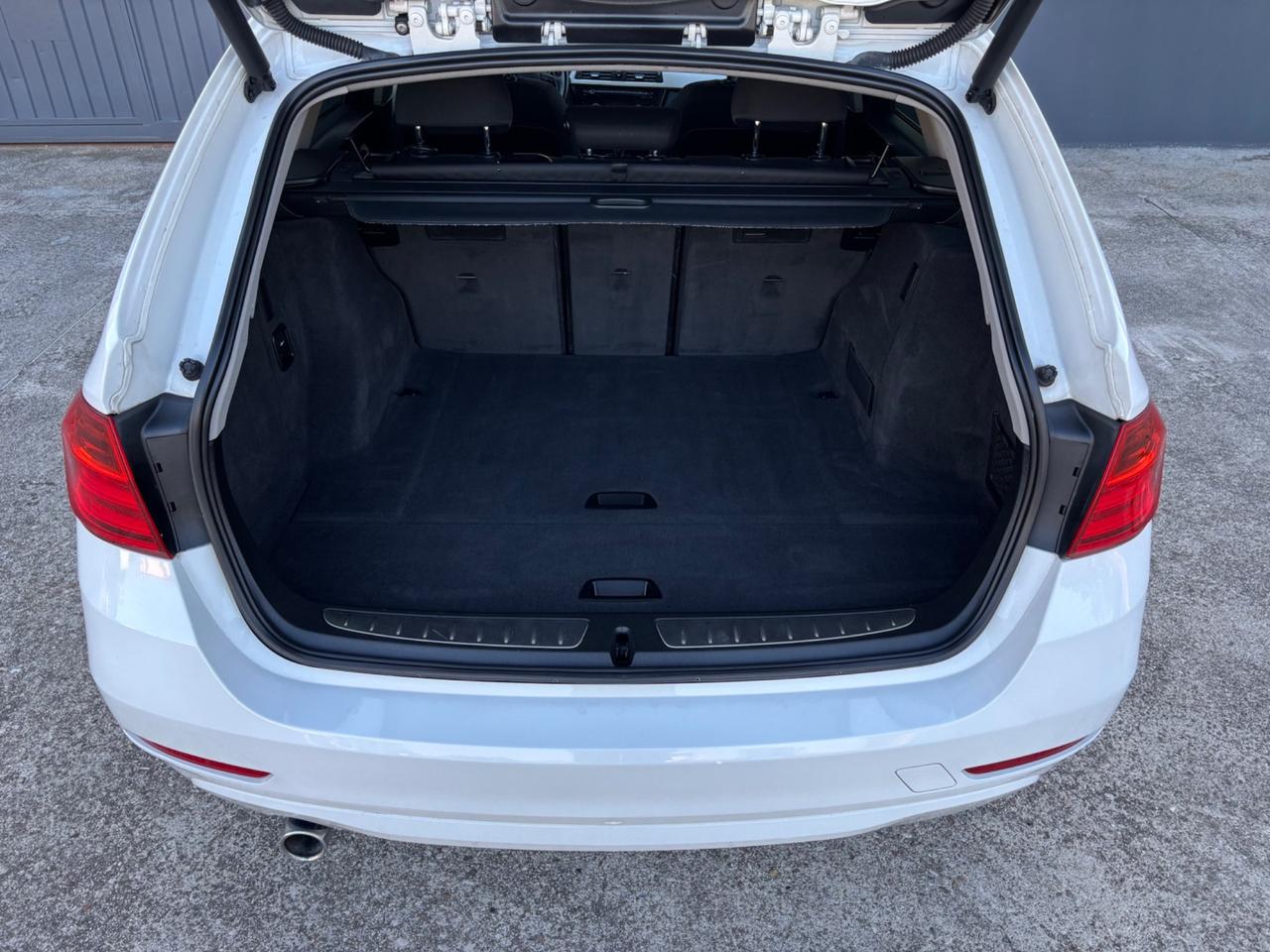 Bmw 318d 143cv. Garanzia 12 mesi. Neopatentati