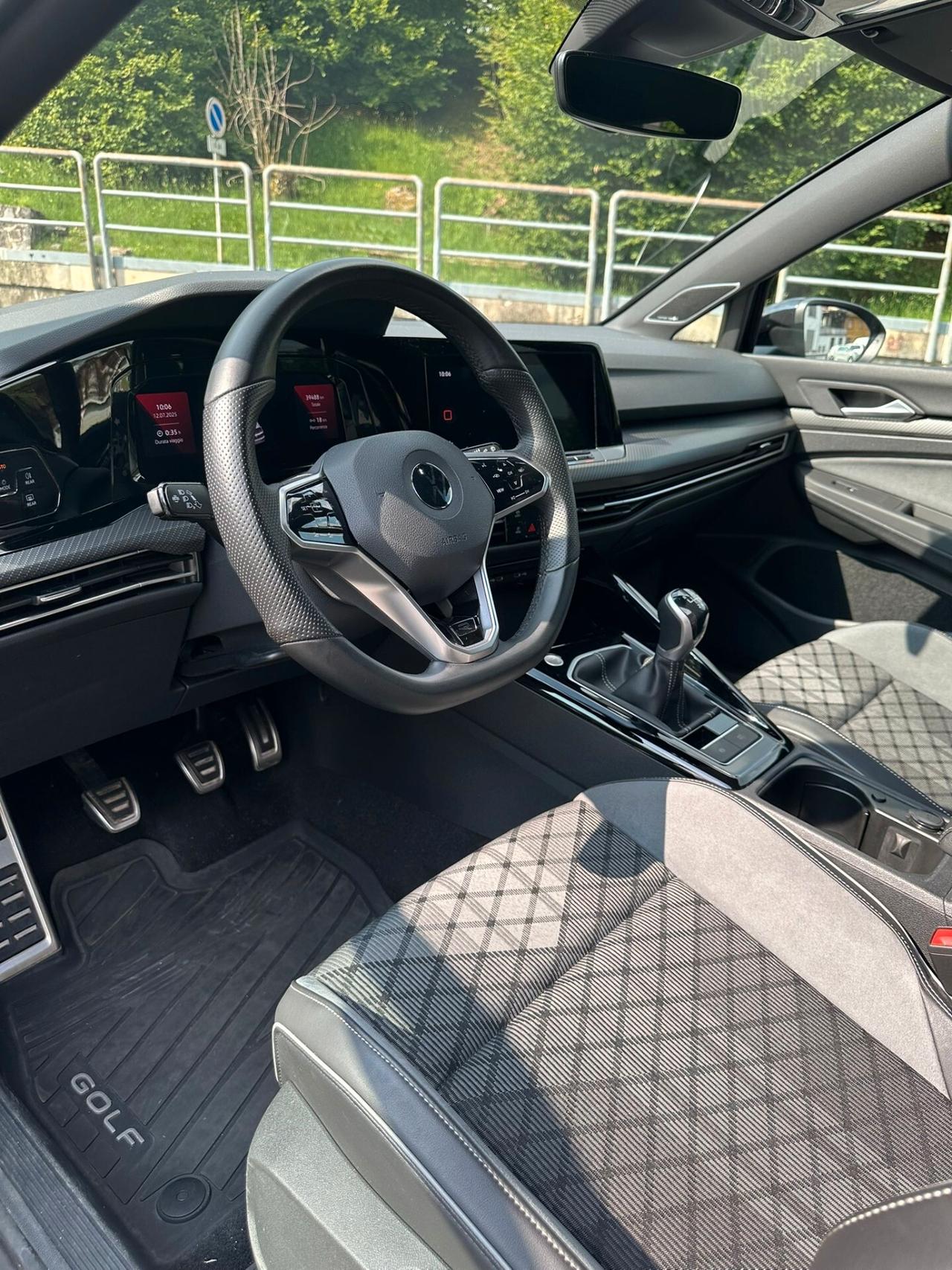 Volkswagen Golf 1.5 TSI EVO ACT R-Line
