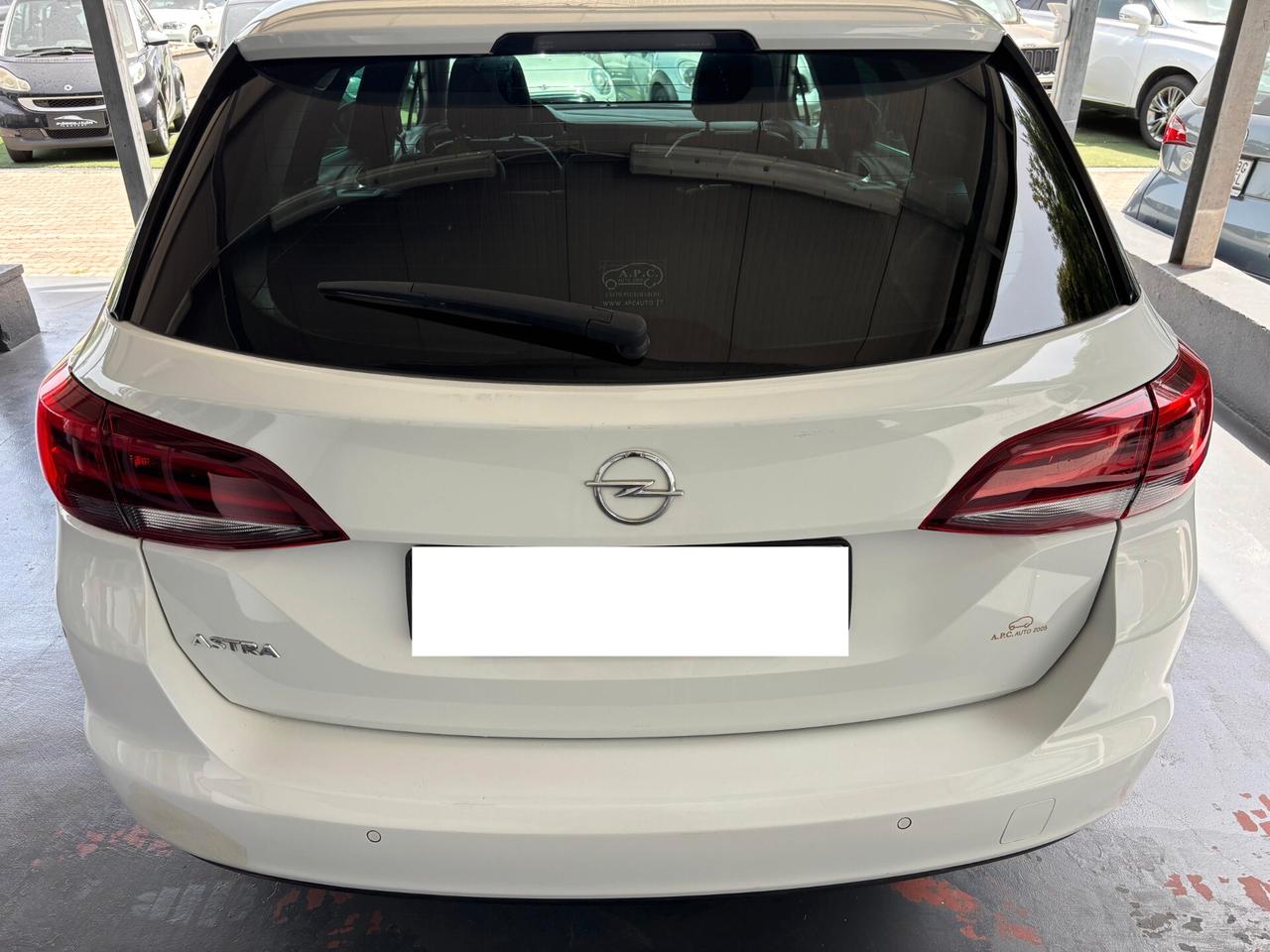 Opel Astra 1.5 CDTI 105 CV S&S 5 porte Business Elegance