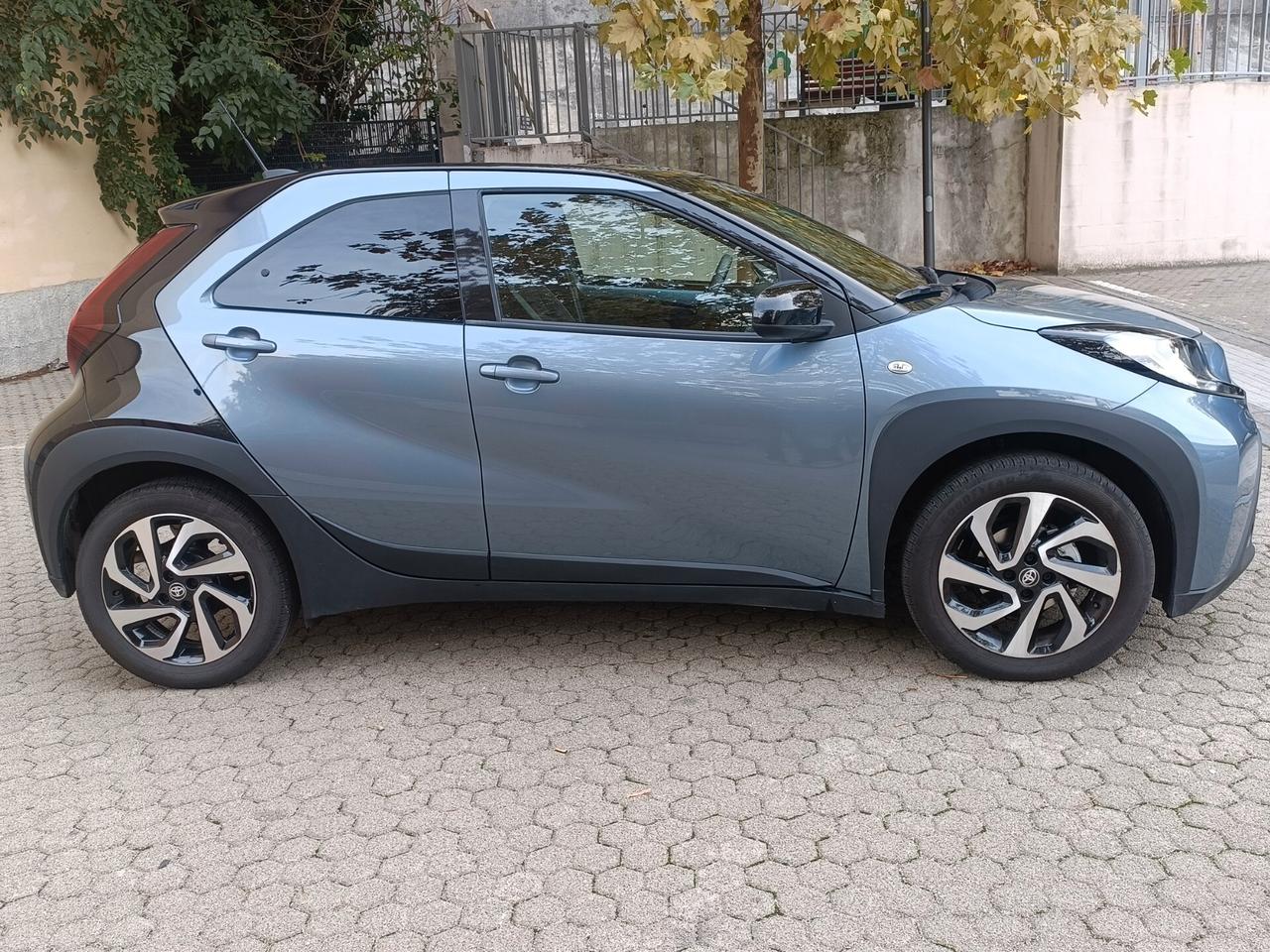 Toyota Aygo X 1.0 VVT-i 72 CV 5 porte Trend