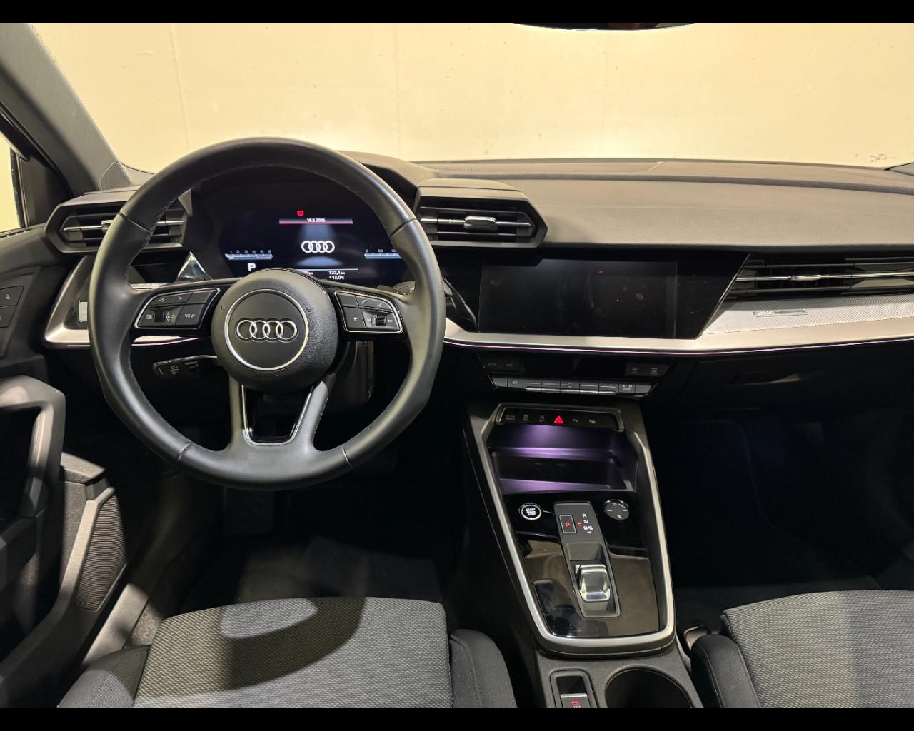 AUDI A3 SPORTBACK 35 TDI S-TRONIC S LINE EDITION