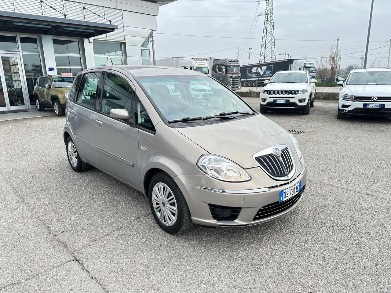 Lancia MUSA 1.4 16V Oro - 2008