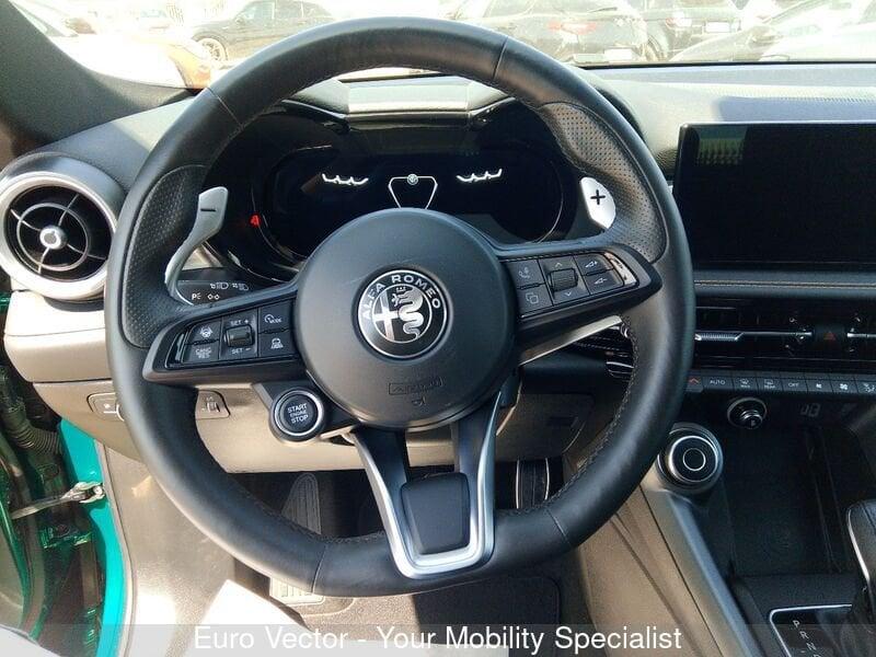 Alfa Romeo Tonale 1.3 280CV PHEV AT6 Speciale