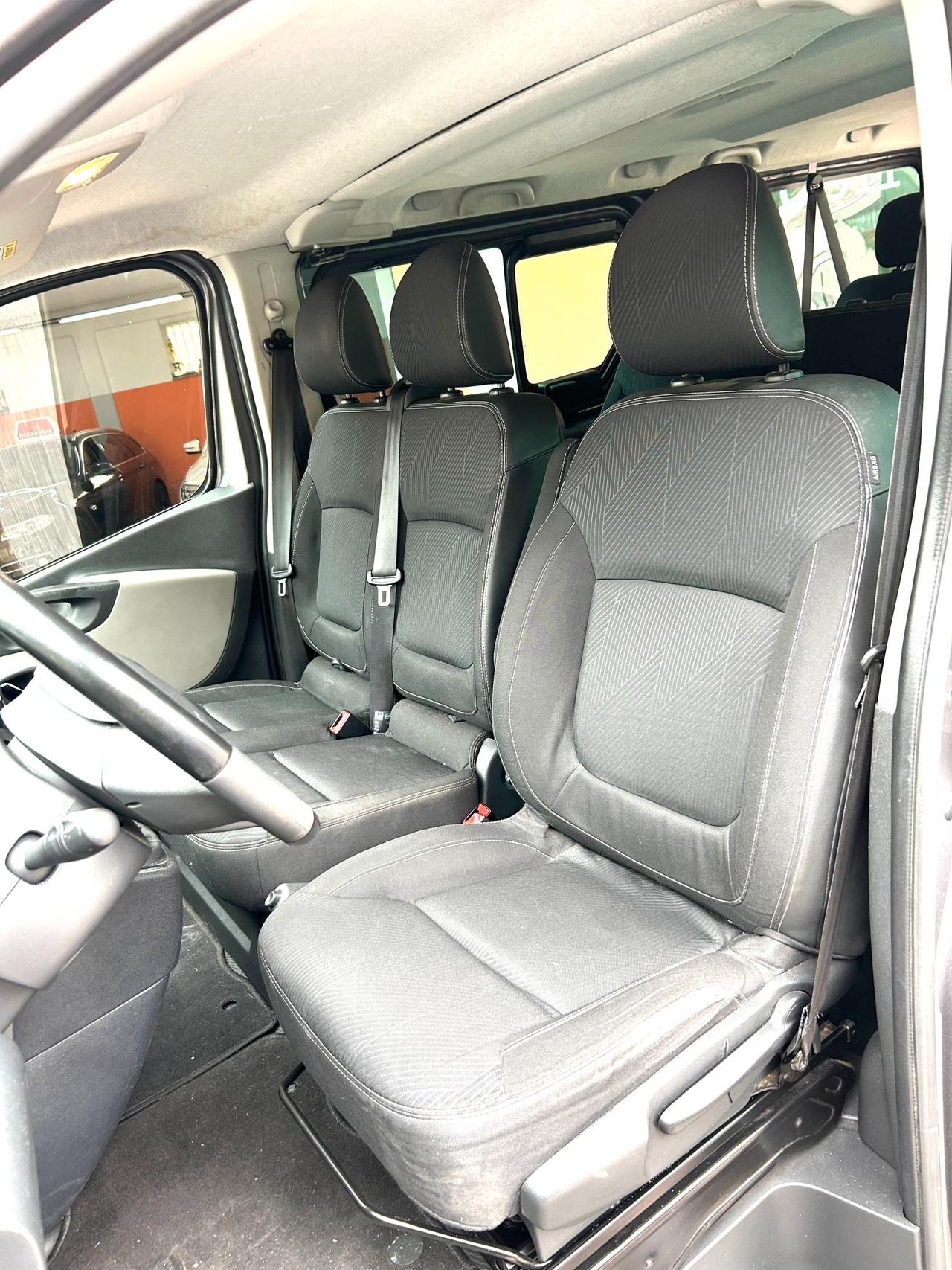 RENAULT Trafic trafic passenger T29 1.6 dci 125cv L2H1 Intens(Priv.) Heavy E6