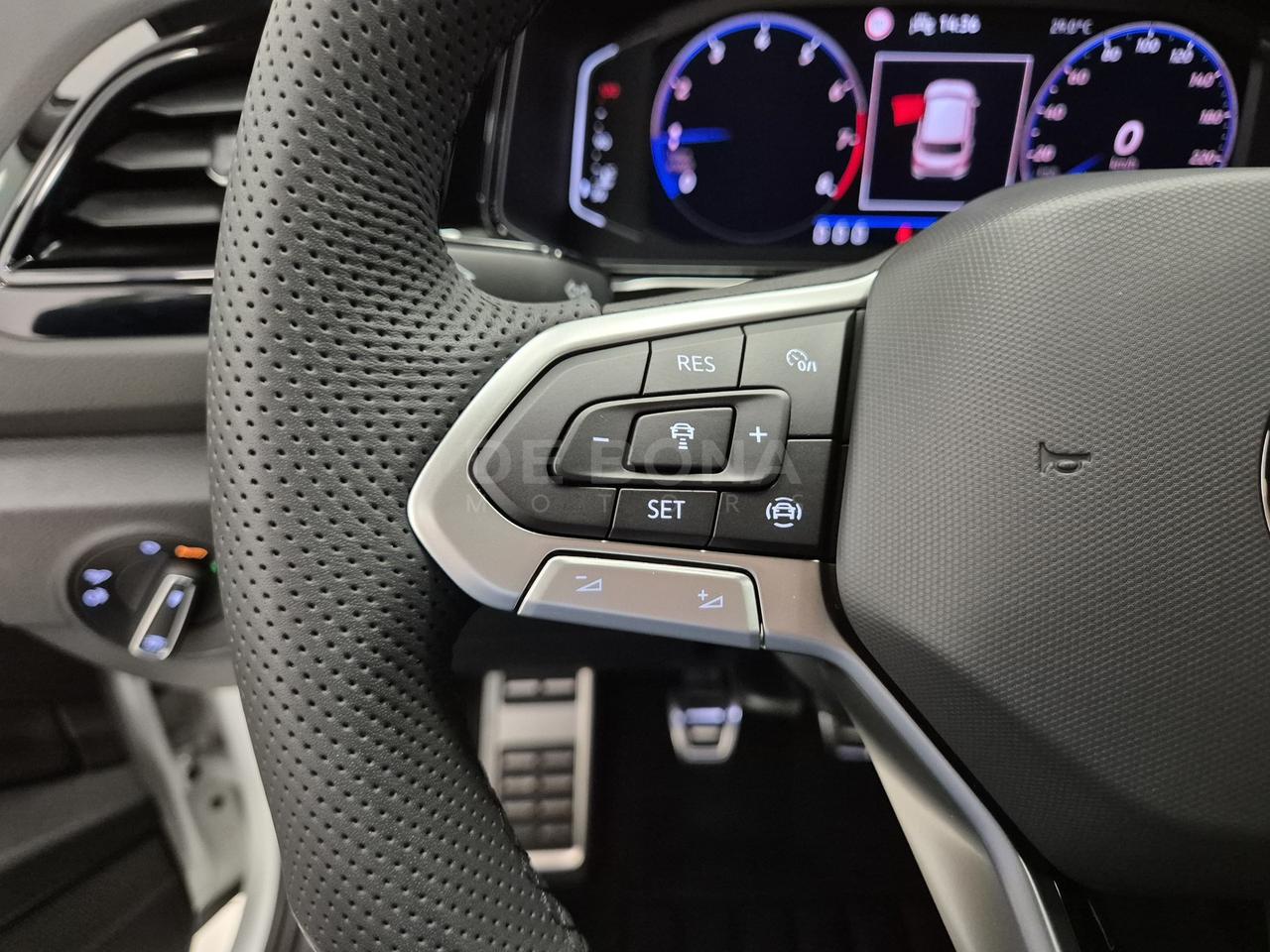 Volkswagen T-Roc 1.0 tsi r-line 115cv