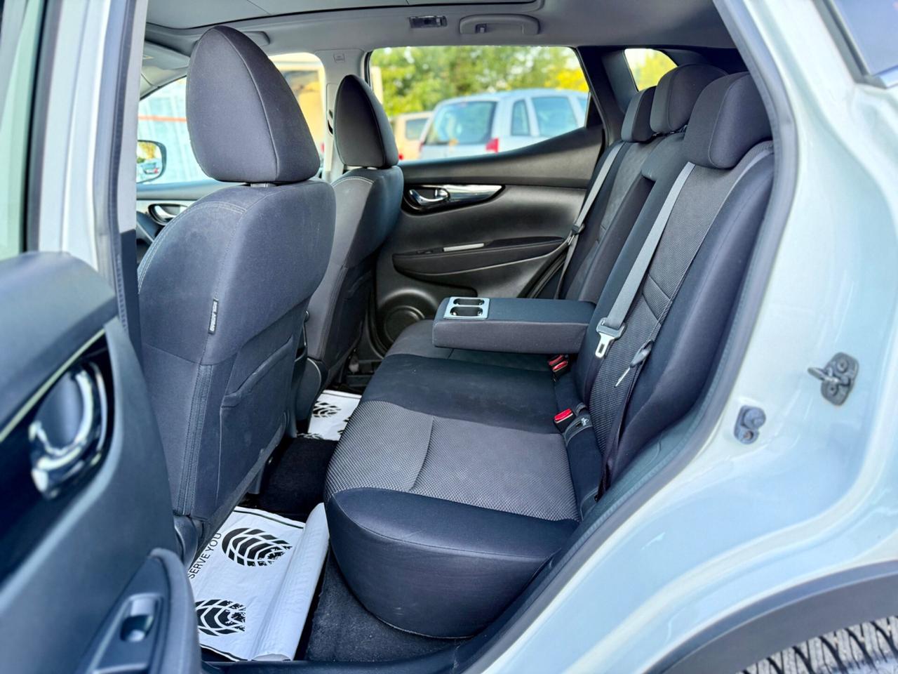 Nissan Qashqai 1.5 dCi Tekna NEOPATENTATI