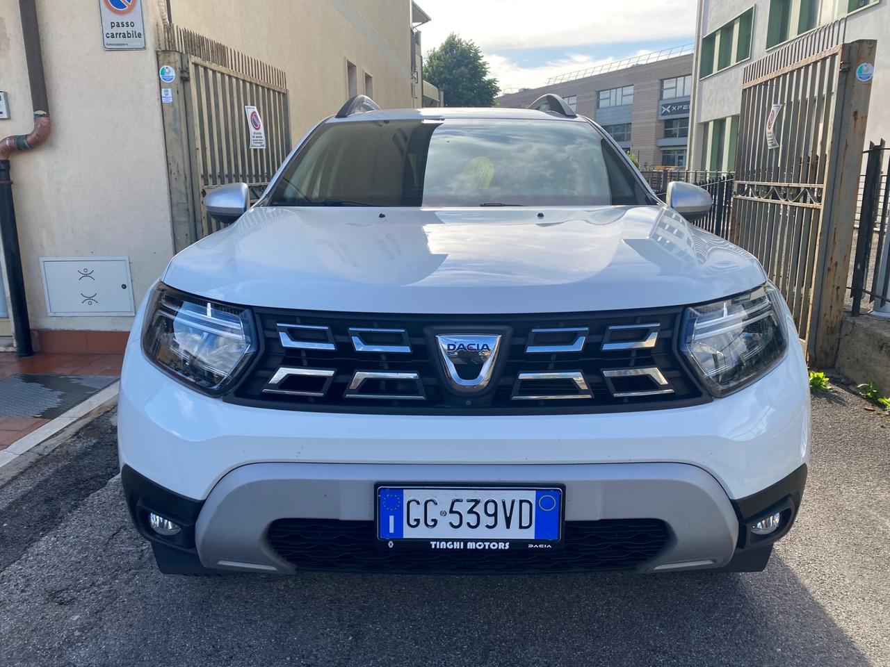 Dacia Duster 1.0 TCe 100 CV ECO-G Prestige DaciaPlus. Gancio traino !