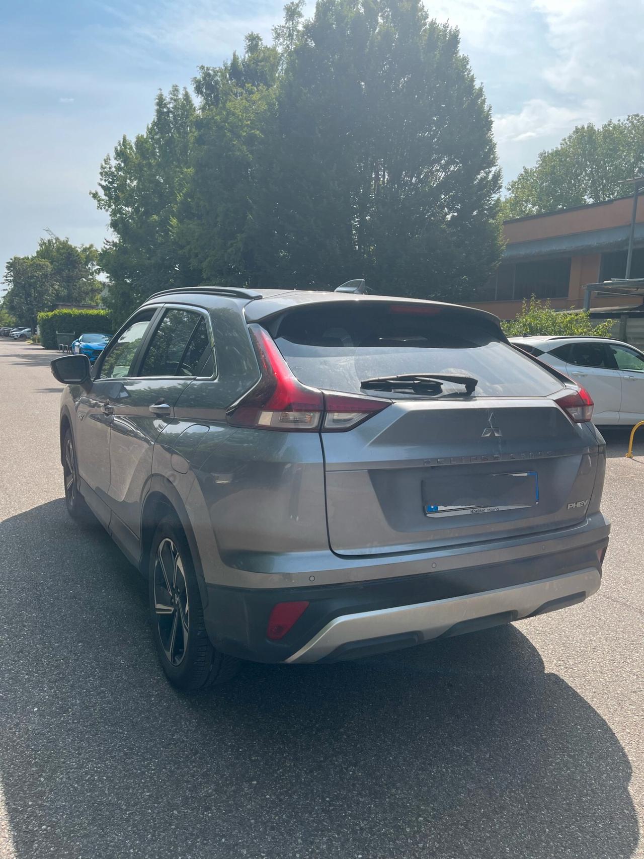 Mitsubishi Eclipse Cross ECLIPSE CROSS 2.4 PHEV INSTYLE SDA PACK 0 AUTO