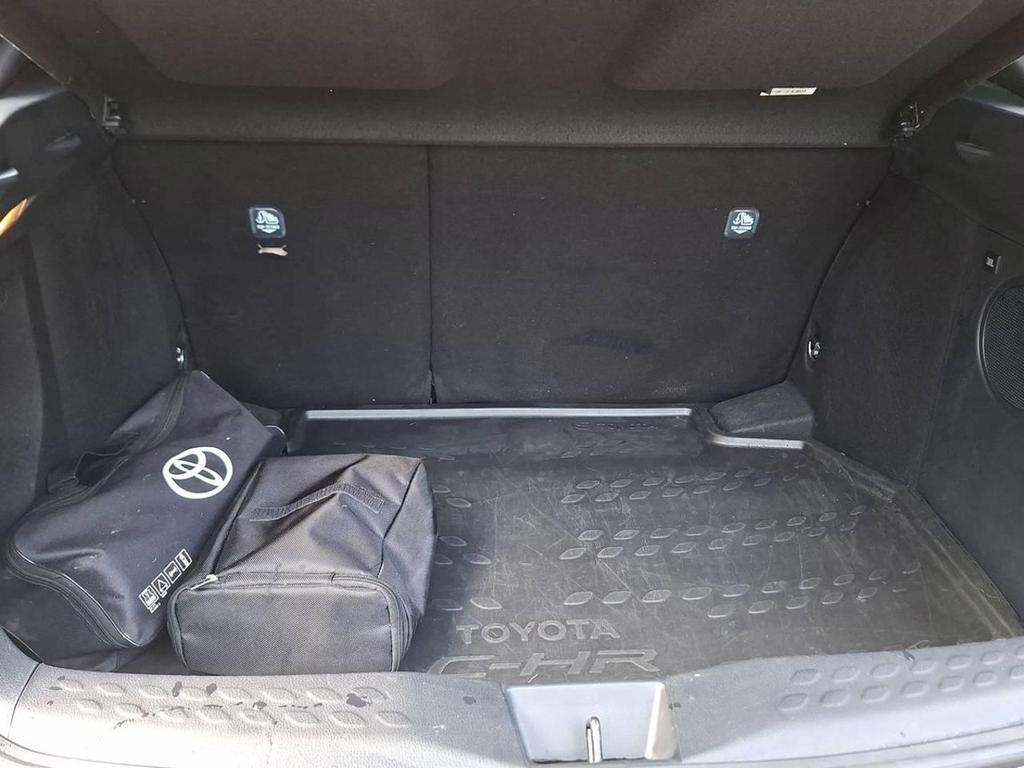 Toyota C-HR 1.8 Hybrid Lounge E-CVT
