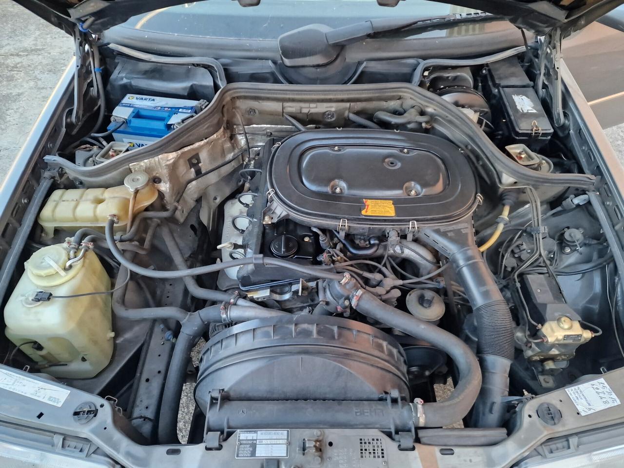 Mercedes-benz 300 200 E