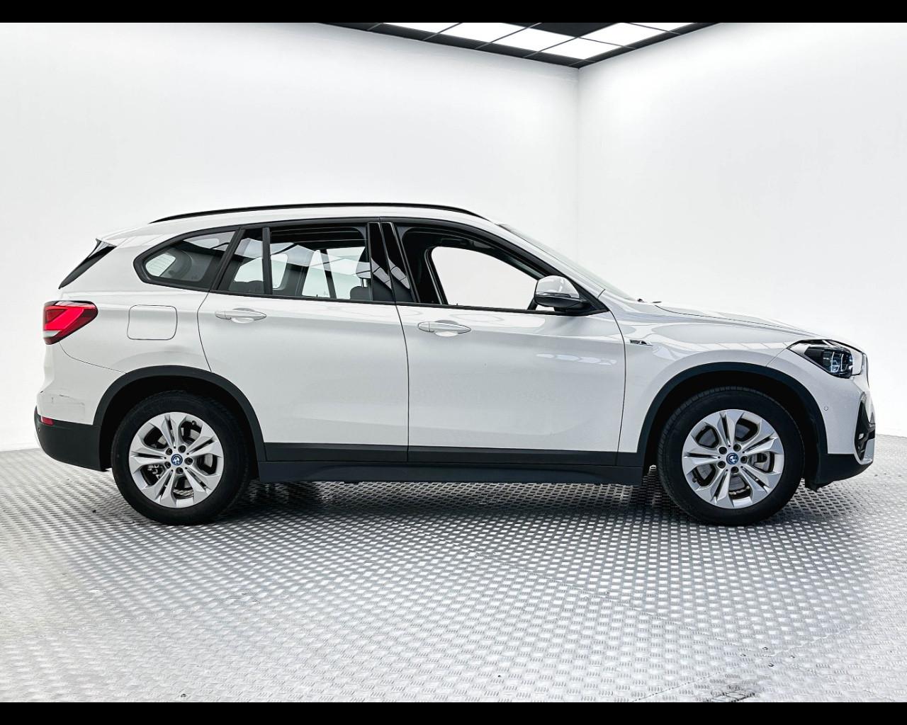 BMW X1 (F48) - X1 xDrive25e Business Advantage