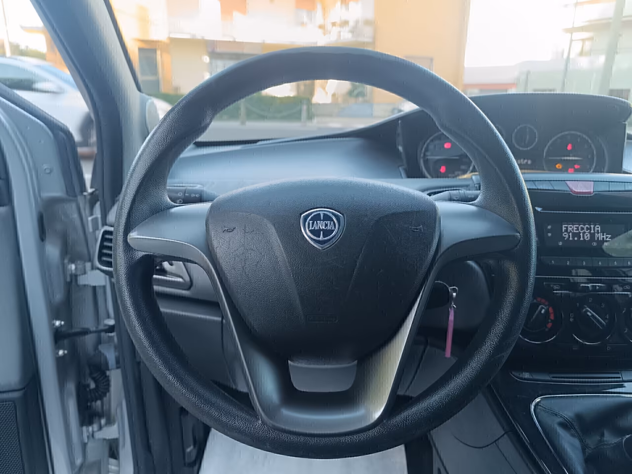 Lancia Ypsilon 1.2 SILVER CON GARANZIA 12 MESI