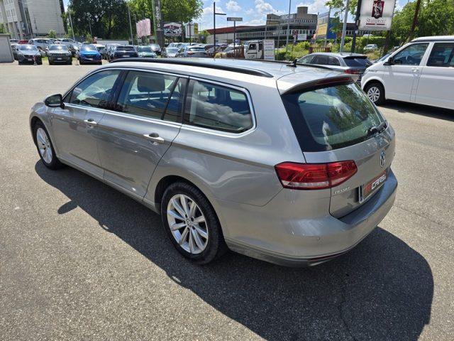VOLKSWAGEN Passat Variant 1.6 TDI DSG Comfortline BlueMotion Tech.