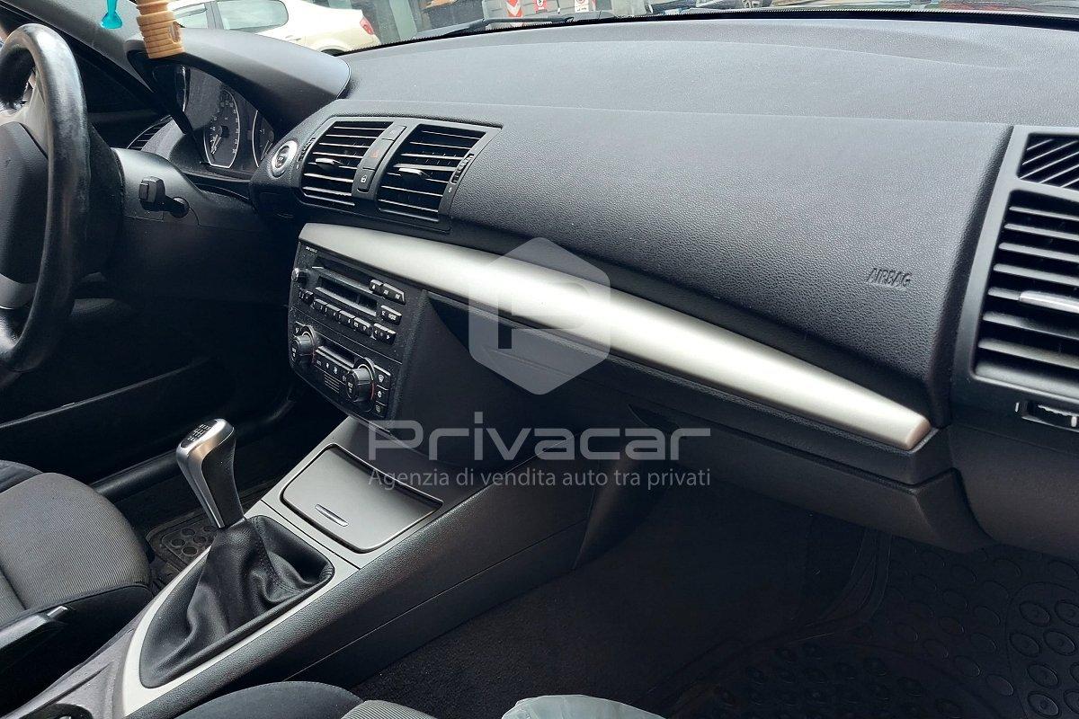 BMW 118d cat 5 porte Attiva