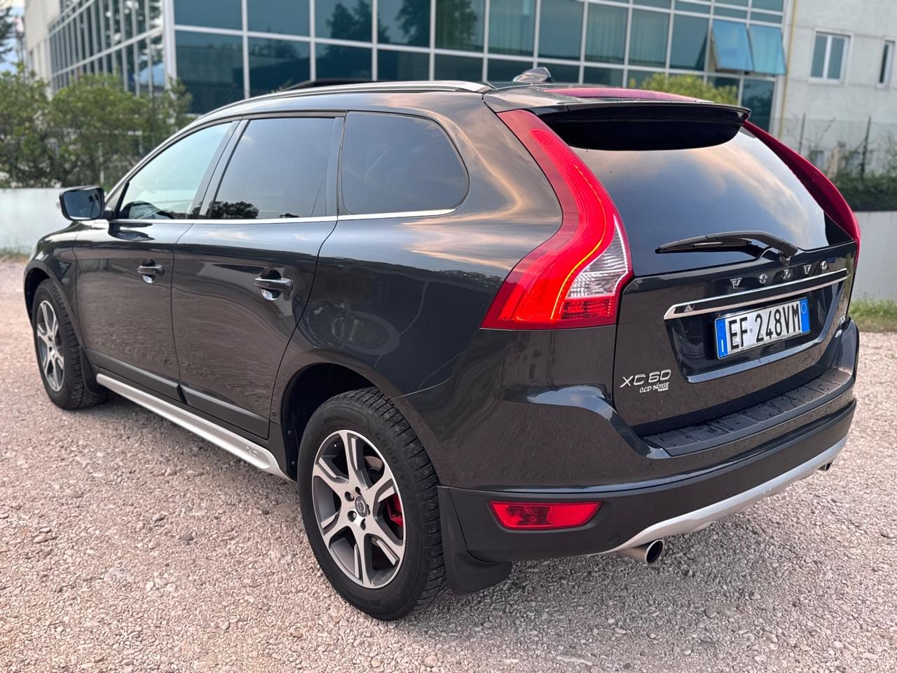Volvo XC60 AWD 2.4 Diesel 205cv STRA FULL 2011