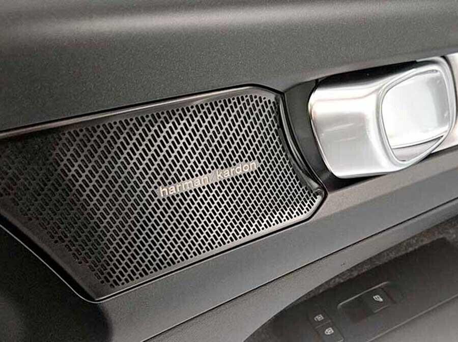 Volvo XC40 D4 AWD Geartronic Momentum