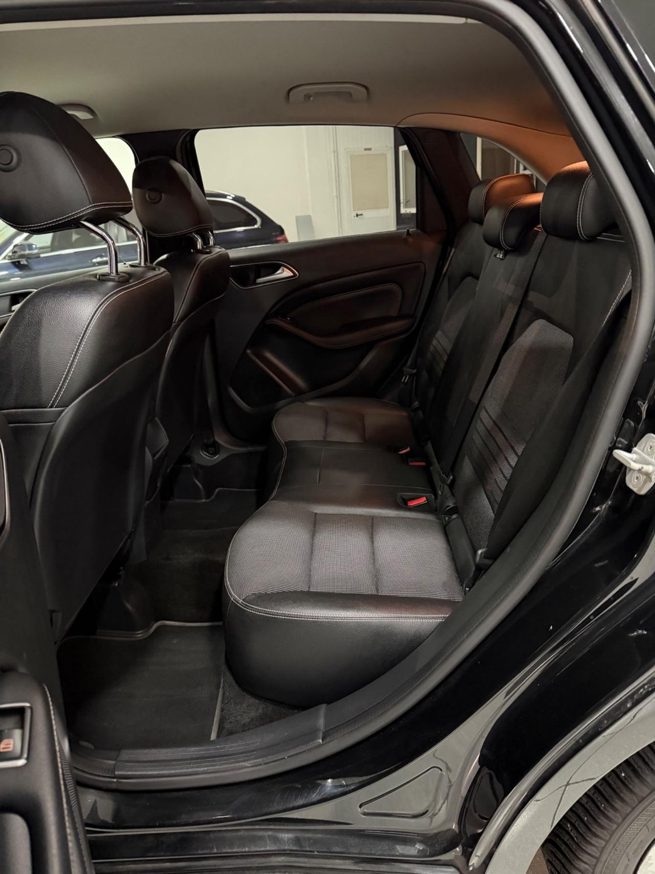 Mercedes-benz B 200 d Automatic Premium