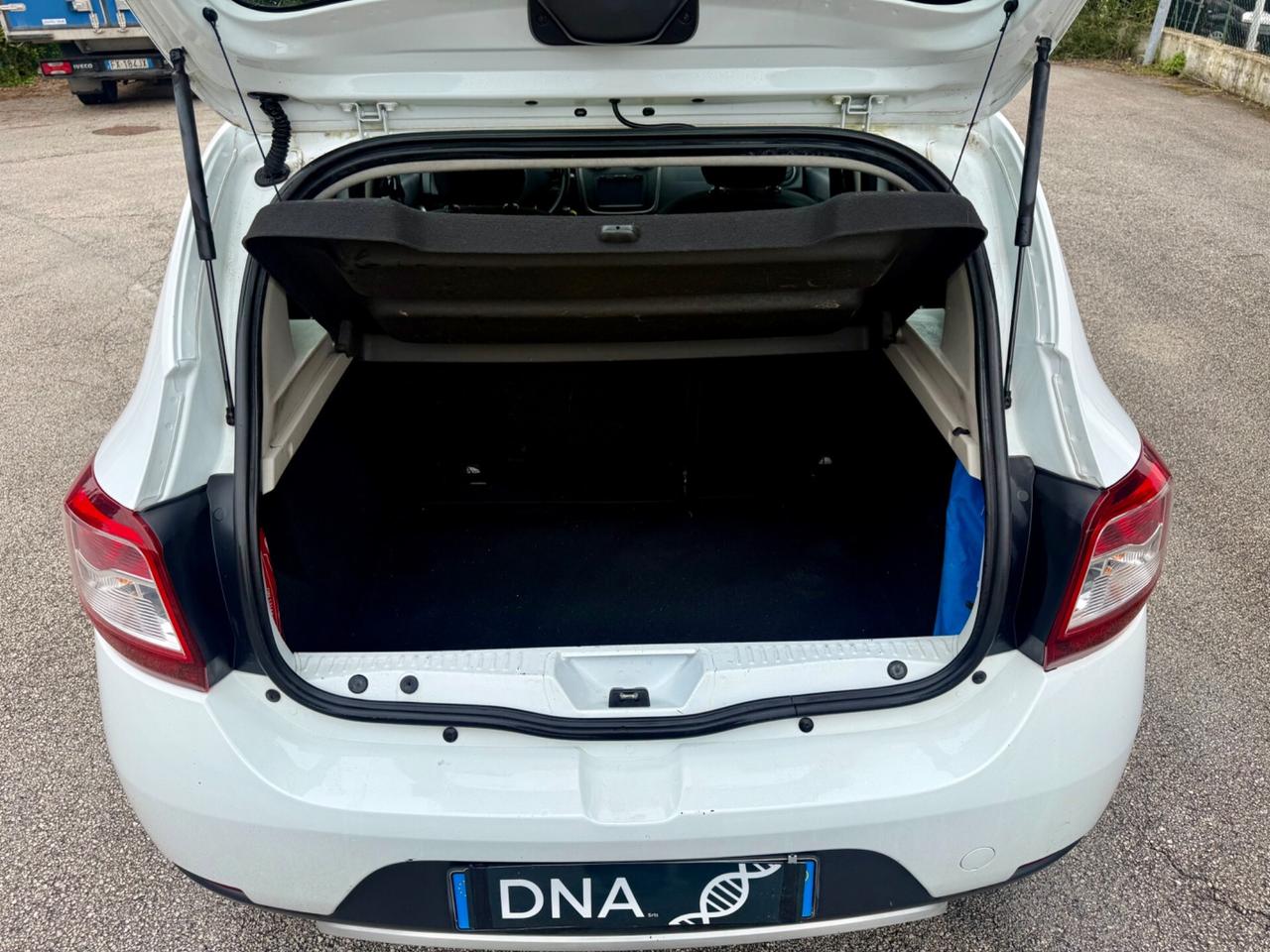 Dacia sandero stepway benzina NEOPATENTATI unipropr