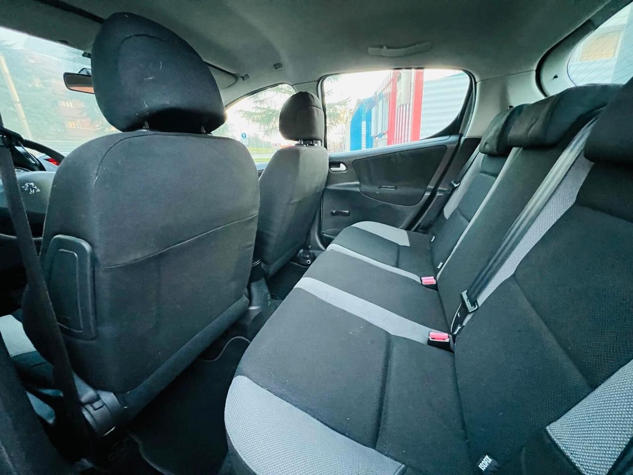 Peugeot 207 1.4 88CV 5p. XS